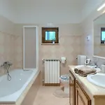 Nila Holiday home *