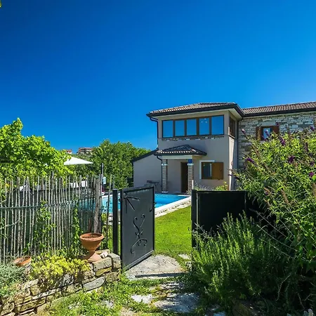Holiday home Nila