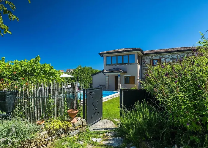 Hébergement de vacances Nila